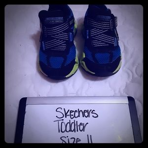 Skechers toddler size 11